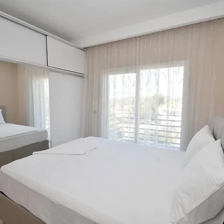 ölüdeniz'e Yakın 3 Yatak Odalı Villa Fethiye